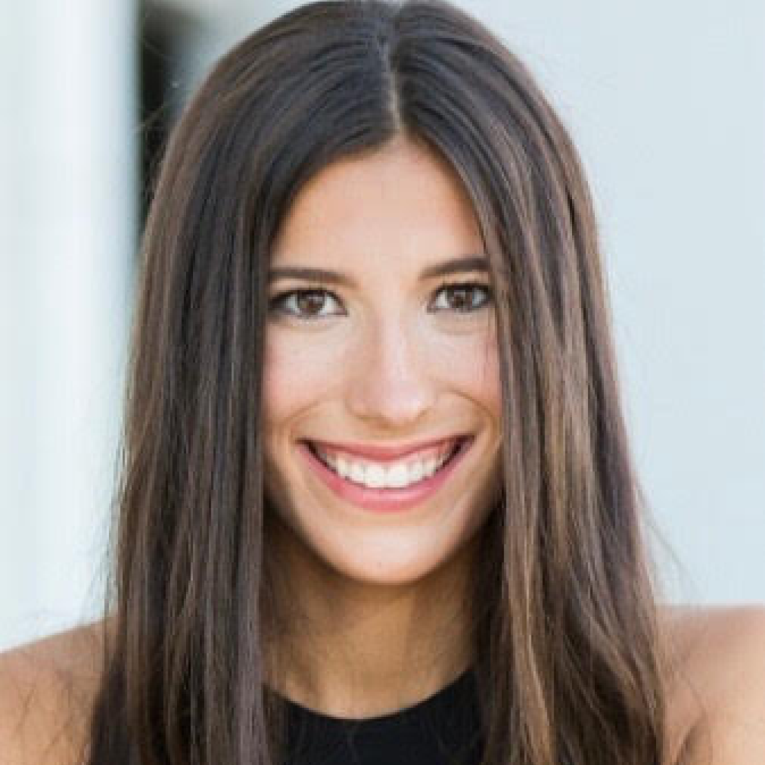 Lyvie Lauderdale, Director of Sales